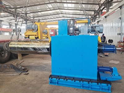 Coil Uncoiling Machine